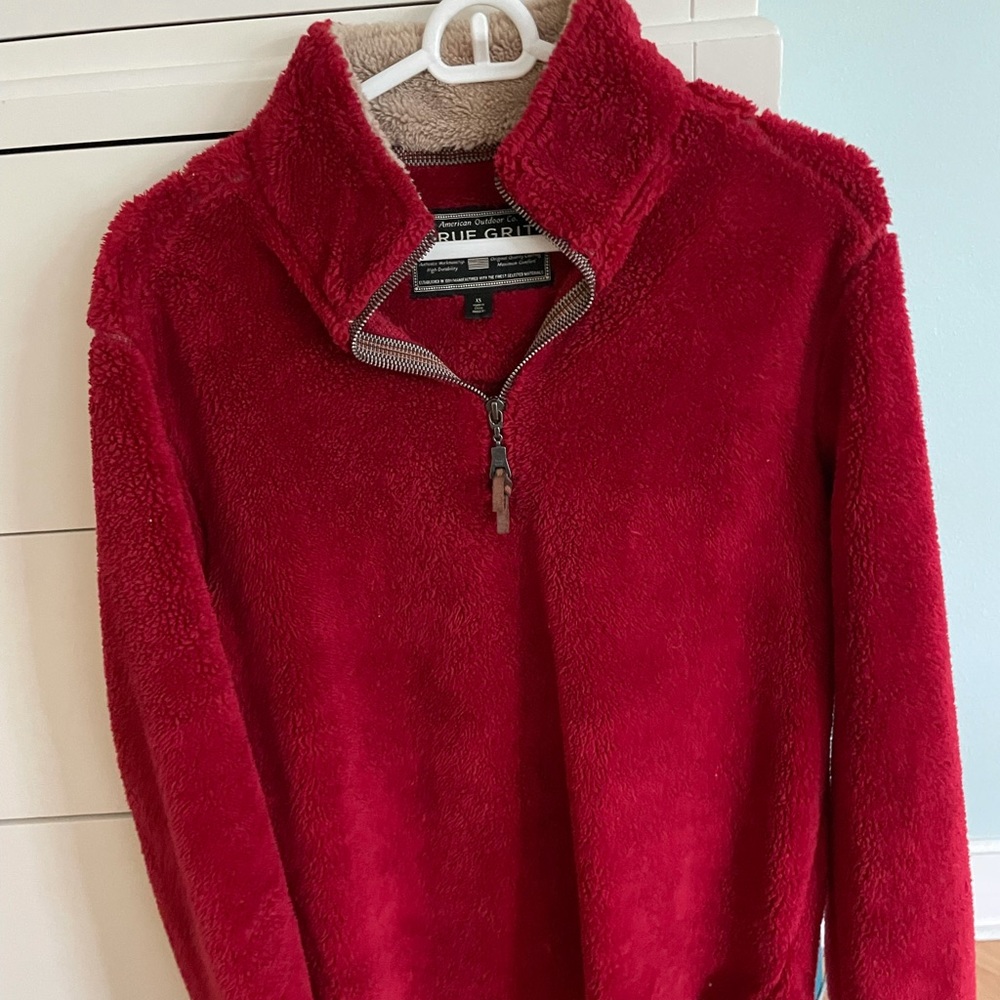Size XS red True Grit in perfect condition!